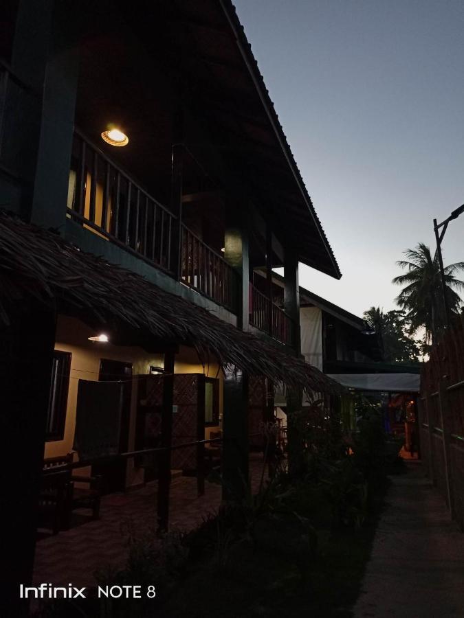 Eddie'S Beach Resort Siargao General Luna  Luaran gambar