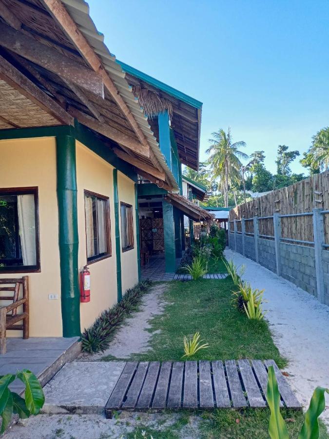 Eddie'S Beach Resort Siargao General Luna  Luaran gambar